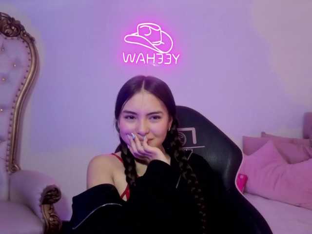 Isabela-tay live cam on BongaCams