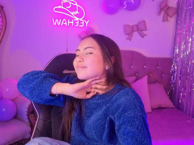 Isabela-tay live cam on BongaCams