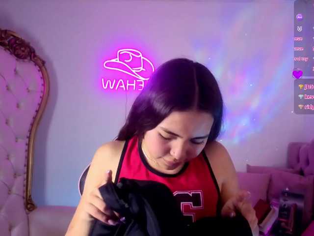 Isabela-tay live cam on BongaCams