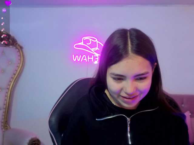Isabela-tay live cam on BongaCams