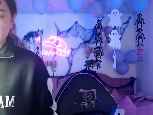Isabela-tay live cam on BongaCams
