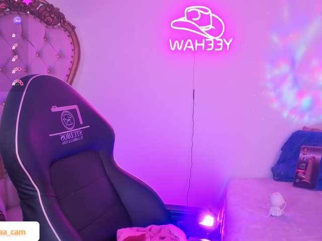 Isabela-tay live cam on BongaCams