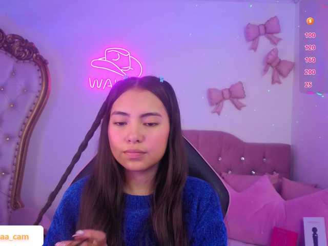 Isabela-tay live cam on BongaCams