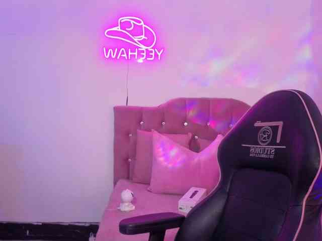 Isabela-tay webcam