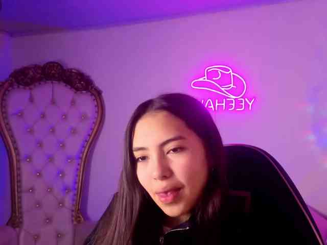 Modella: Isabela-tay