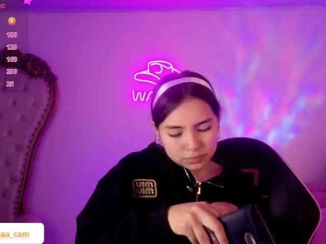Isabela-tay webcam