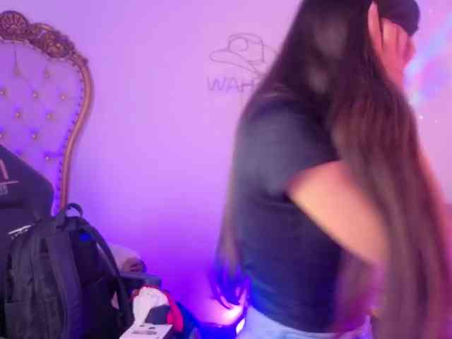 Isabela-tay webcam