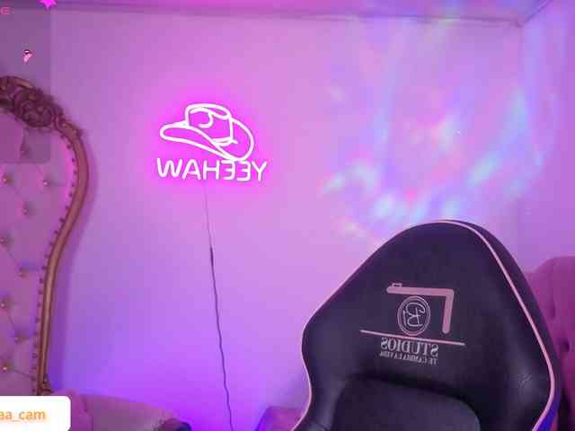 Isabela-tay webcam