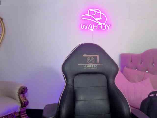 Isabela-tay webcam