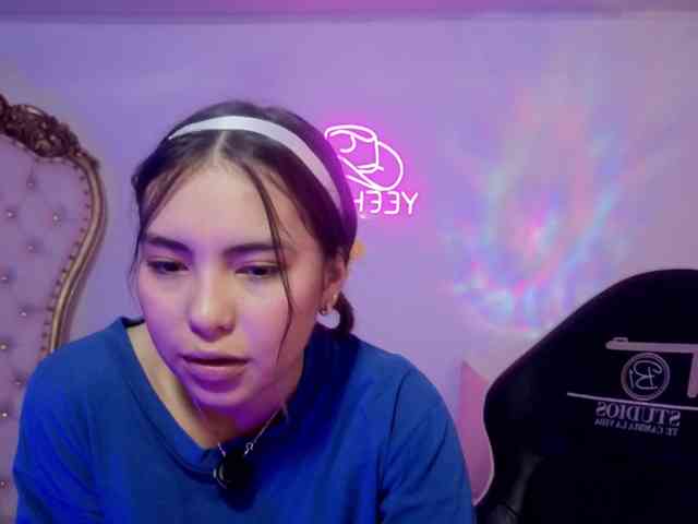 Isabela-tay webcam