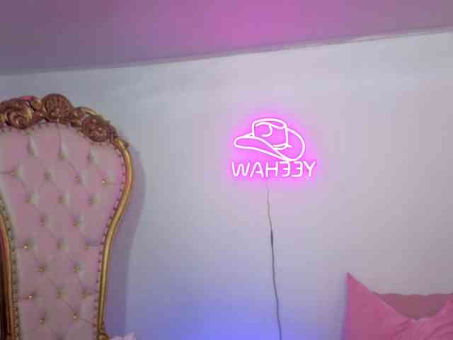 Isabela-tay webcam
