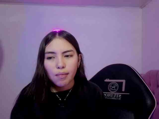 Isabela-tay webcam