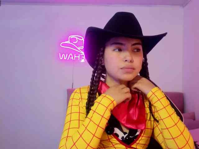 Isabela-tay webcam