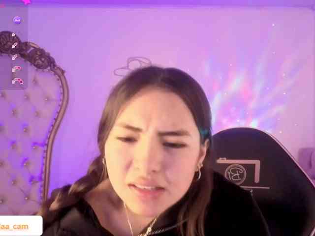 Isabela-tay webcam