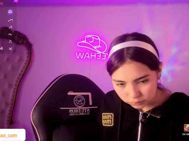 Isabela-tay webcam