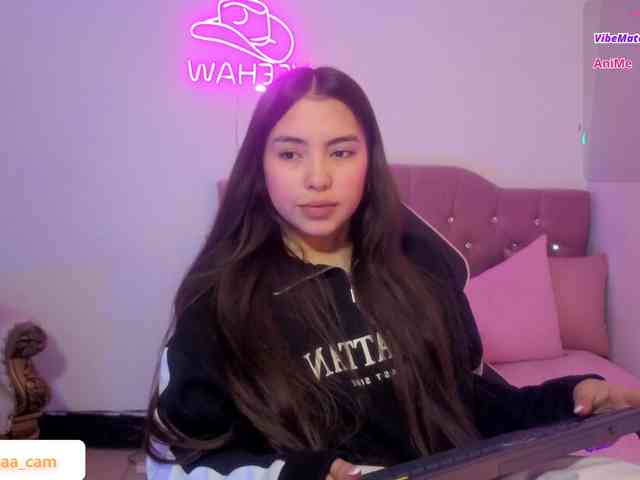 Isabela-tay webcam