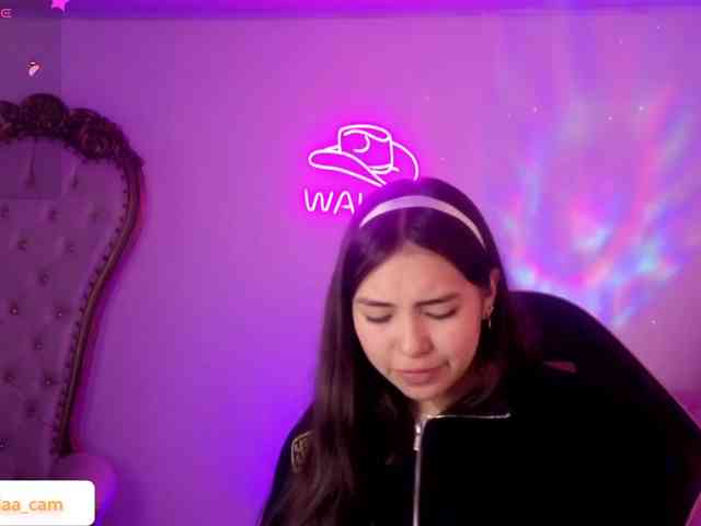 Isabela-tay webcam