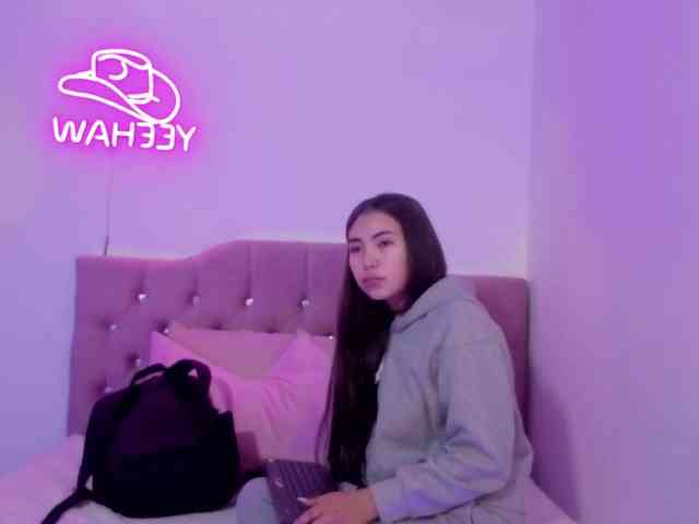 Isabela-tay webcam