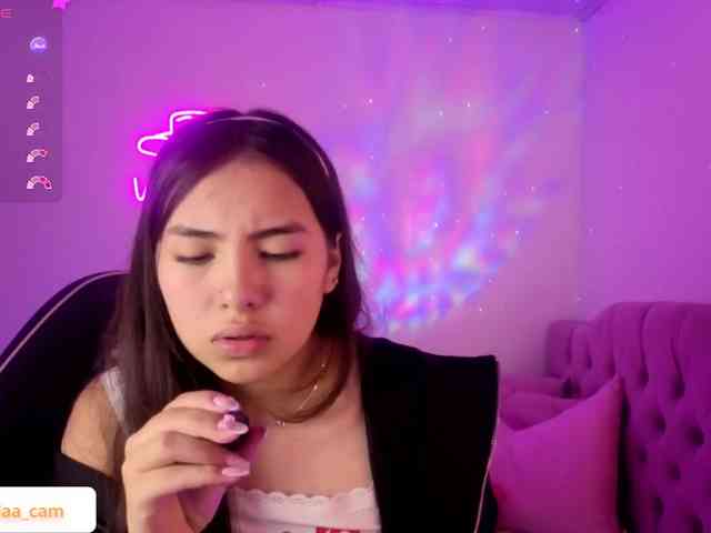 Isabela-tay webcam