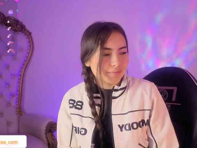 Isabela-tay webcam