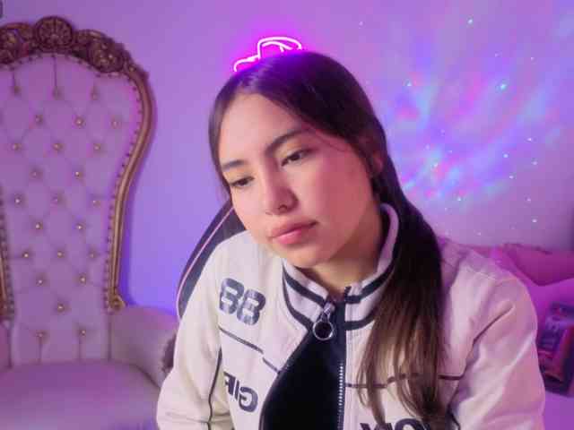 Isabela-tay webcam