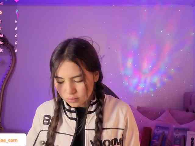 Isabela-tay webcam