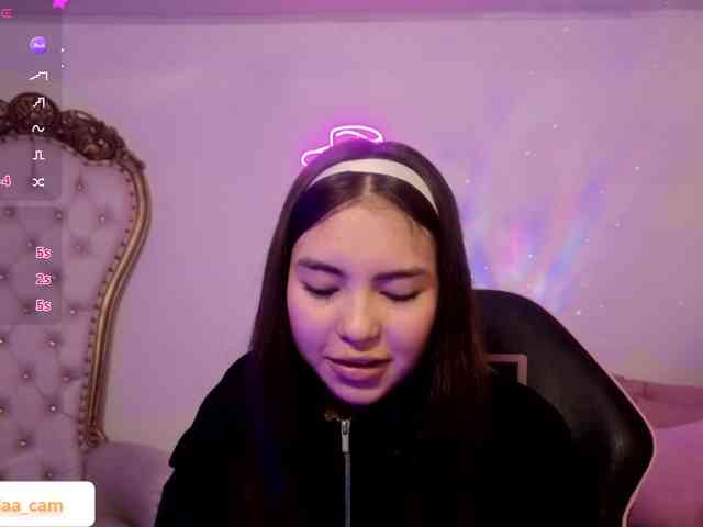 Isabela-tay webcam