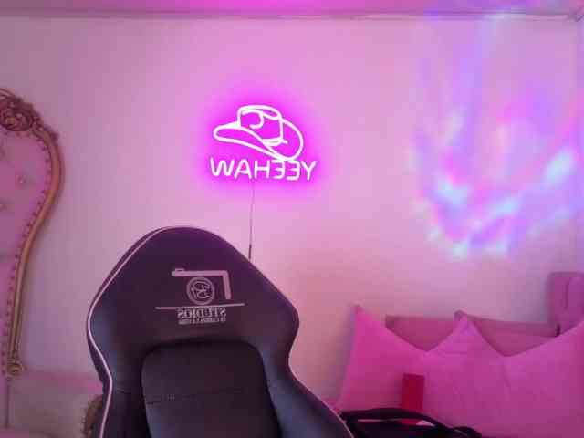 Isabela-tay webcam