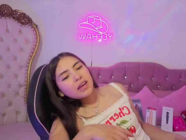 Isabela-tay live female cam on bongacams