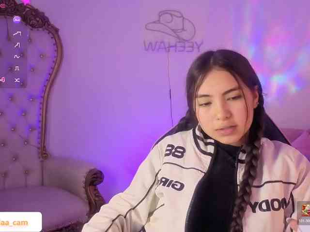 Isabela-tay webcam