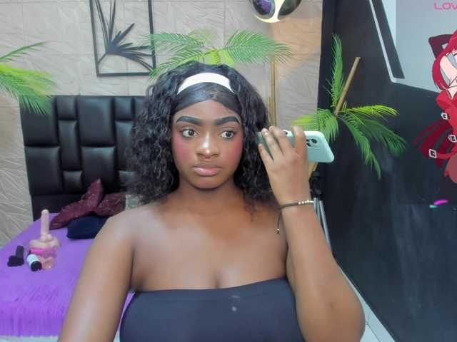 alana-bonny live cam on BongaCams