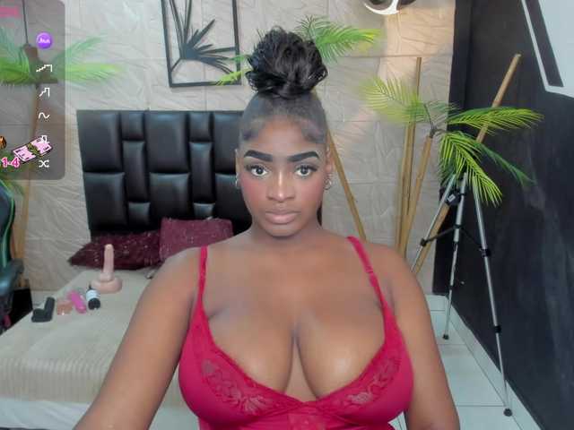 alana-bonny live cam on BongaCams