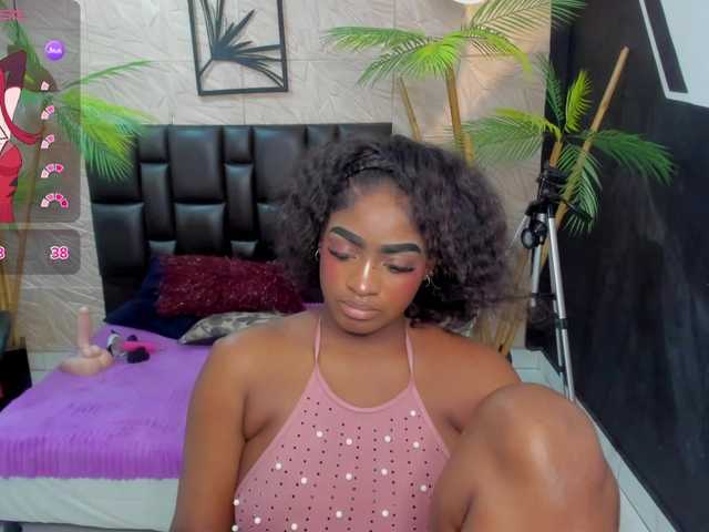 alana-bonny live cam on BongaCams