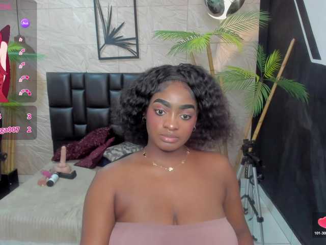 alana-bonny live cam on BongaCams
