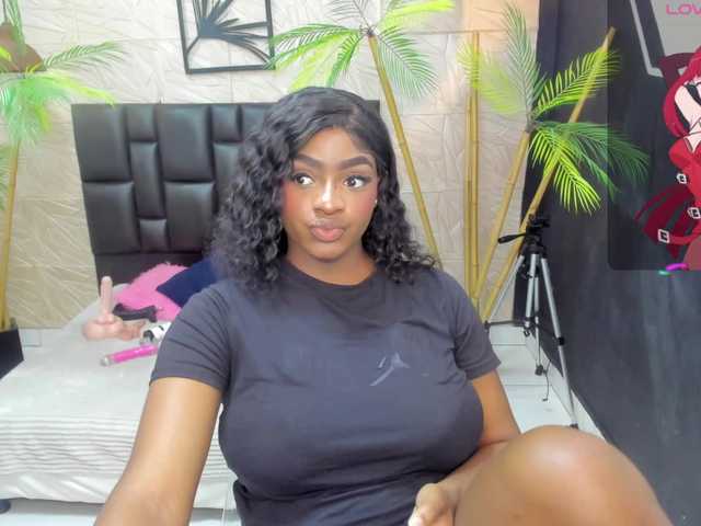 alana-bonny live cam on BongaCams