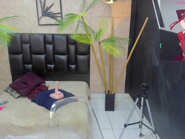 alana-bonny live cam on BongaCams