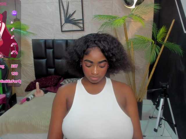 alana-bonny live cam on BongaCams