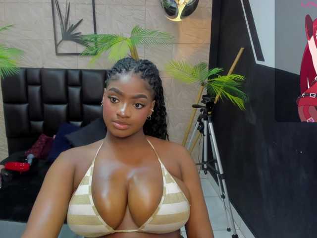 alana-bonny live cam on BongaCams