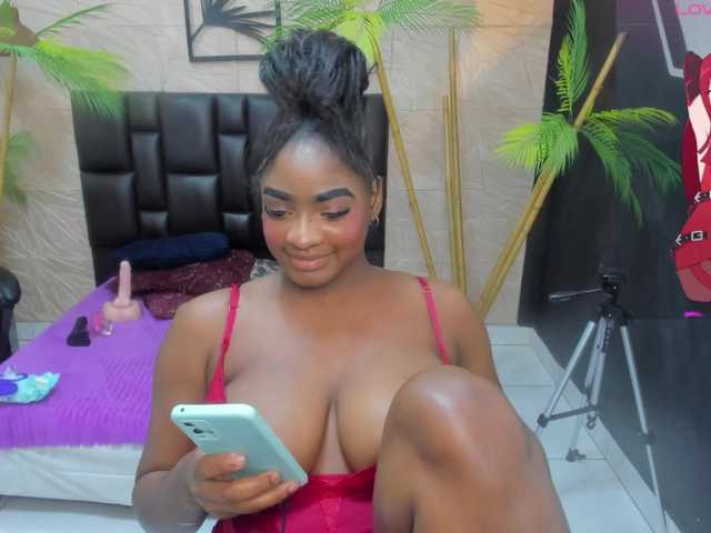 alana-bonny live cam on BongaCams