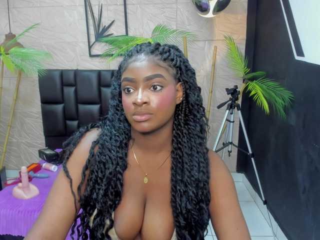 alana-bonny webcam bongacams model stream image