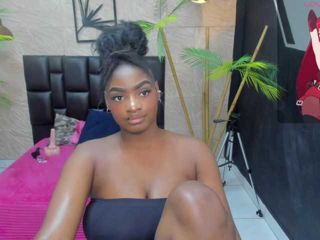 alana-bonny live cam on BongaCams