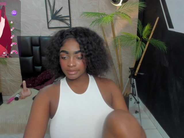 alana-bonny live cam on BongaCams