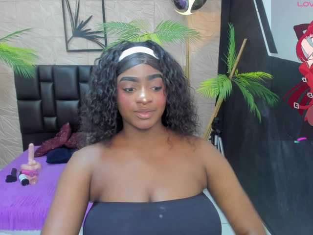 alana-bonny live cam on BongaCams