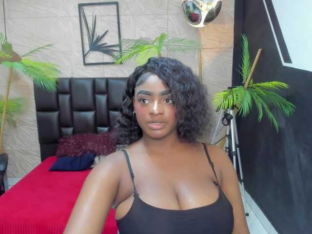 alana-bonny live cam on BongaCams