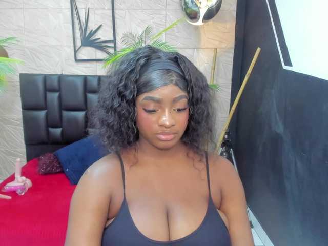 alana-bonny live cam on BongaCams