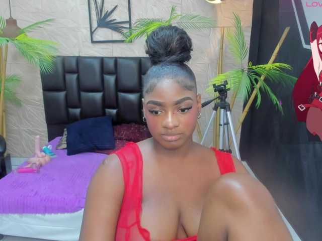 alana-bonny live cam on BongaCams