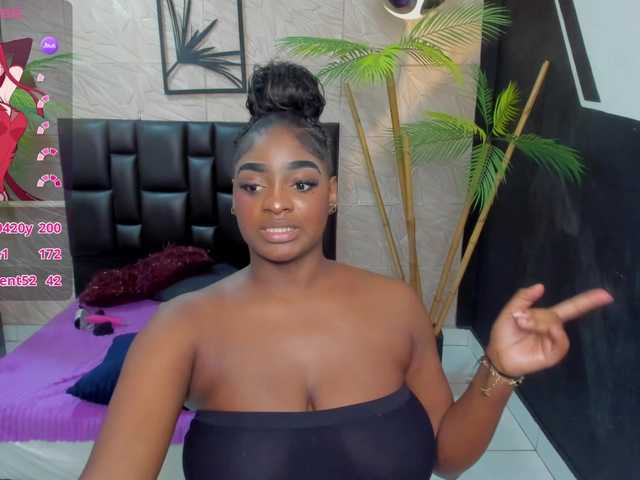 alana-bonny live cam on BongaCams