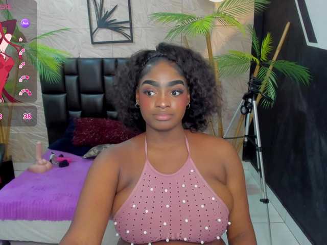 alana-bonny live cam on BongaCams