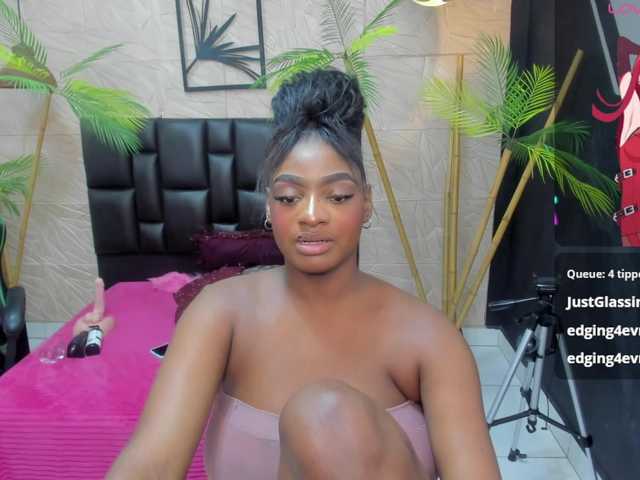 alana-bonny live cam on BongaCams