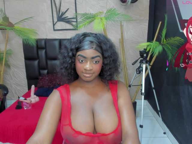alana-bonny live cam on BongaCams